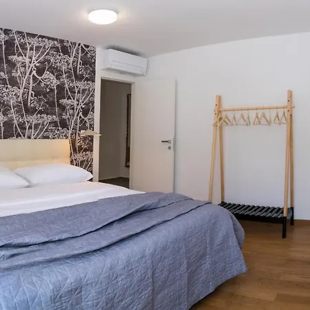 Rivus Apartments Omis Exterior photo